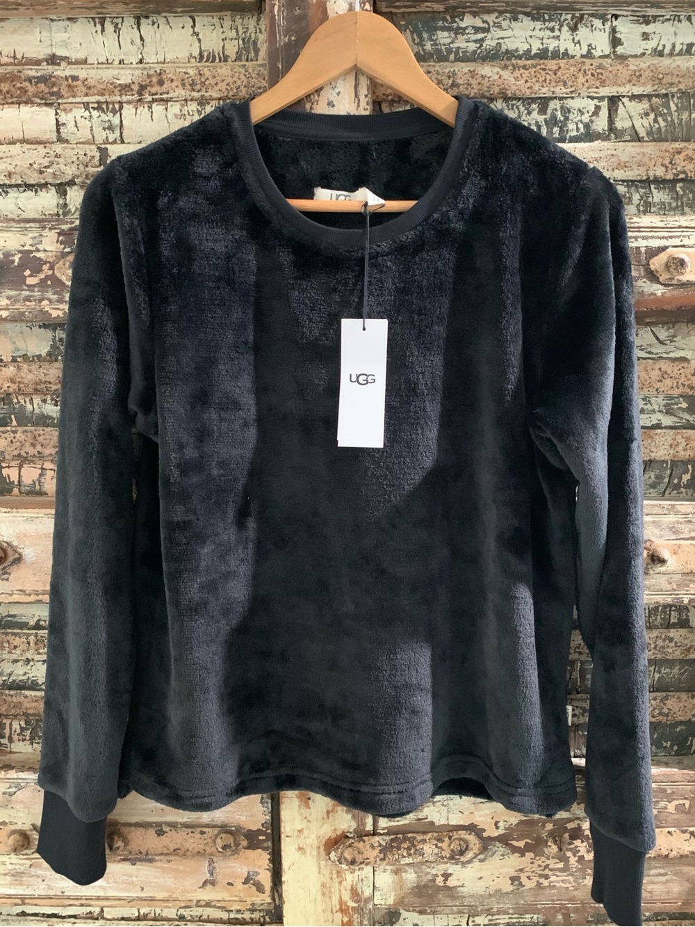 NWT UGG Black Plush Fleece High Pile Crewneck Long Sleeve Top Sweatshirt, S